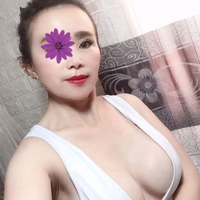 Ngọc Nhung - Tìm em trai sạch sẽ sinh lý khỏe